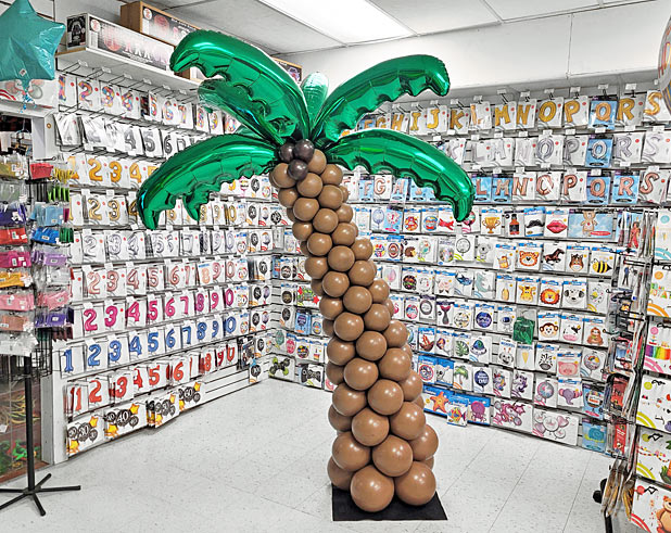 Balloon Palm Tree Decor