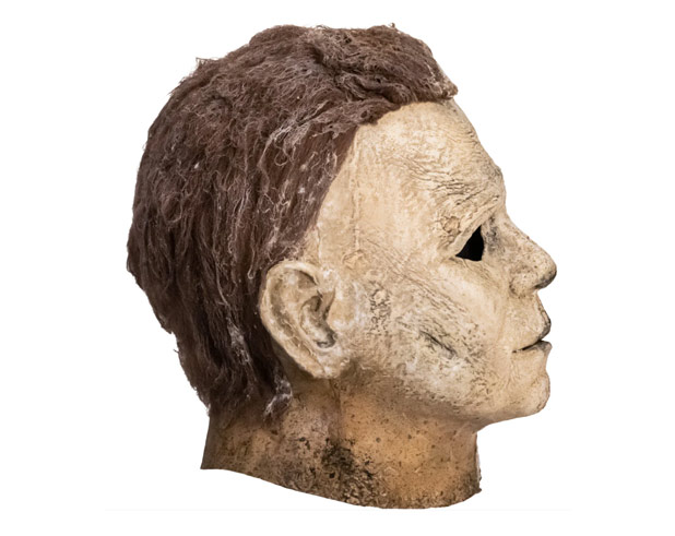 Michael Myers mask from Halloween Ends in Canada